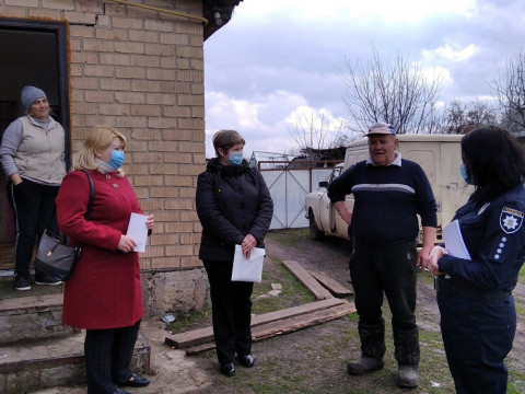 На Згурівщині перевірили родини з дітьми першого року життя